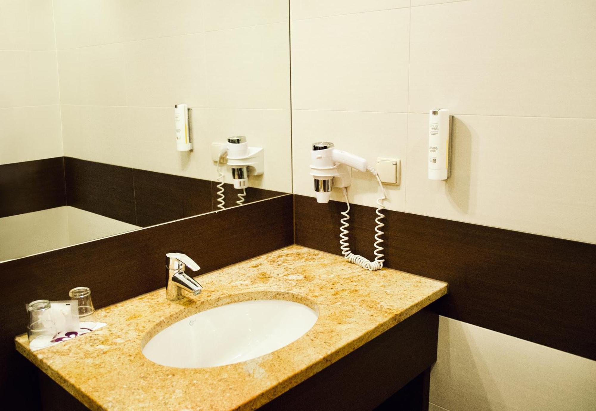 Hotel Szafran Czeladź Εξωτερικό φωτογραφία