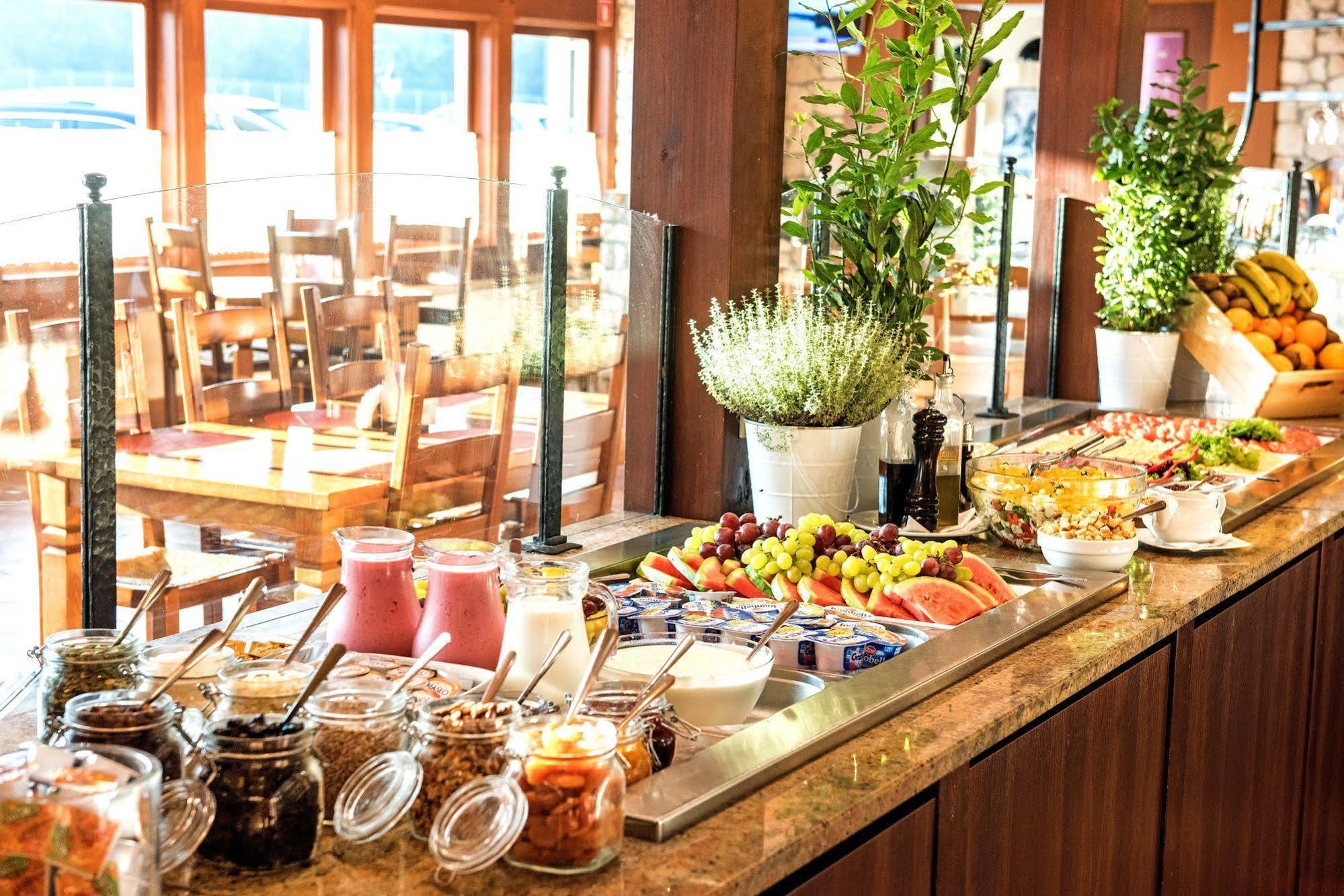 Hotel Szafran Czeladź Εξωτερικό φωτογραφία
